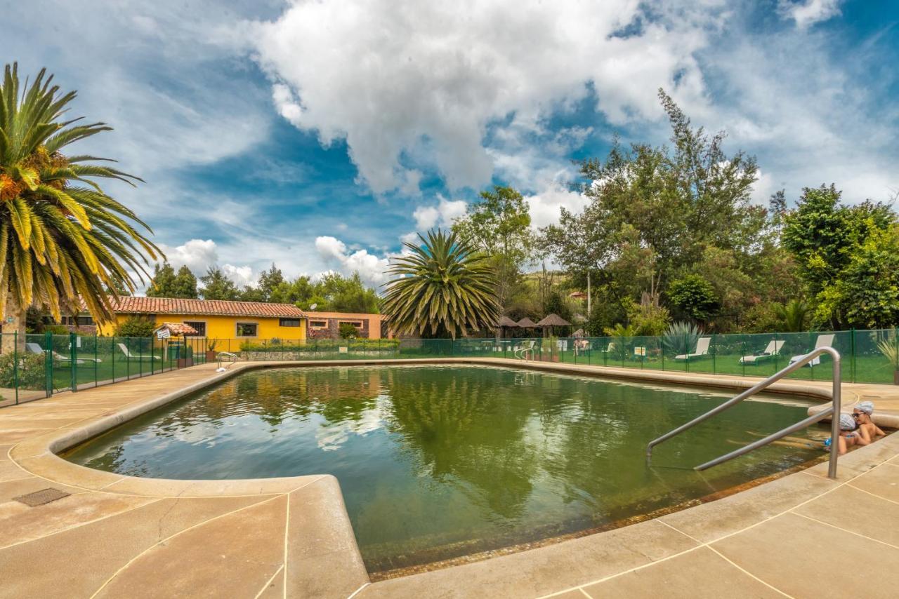 Hotel Termales El Batan Куитива Экстерьер фото