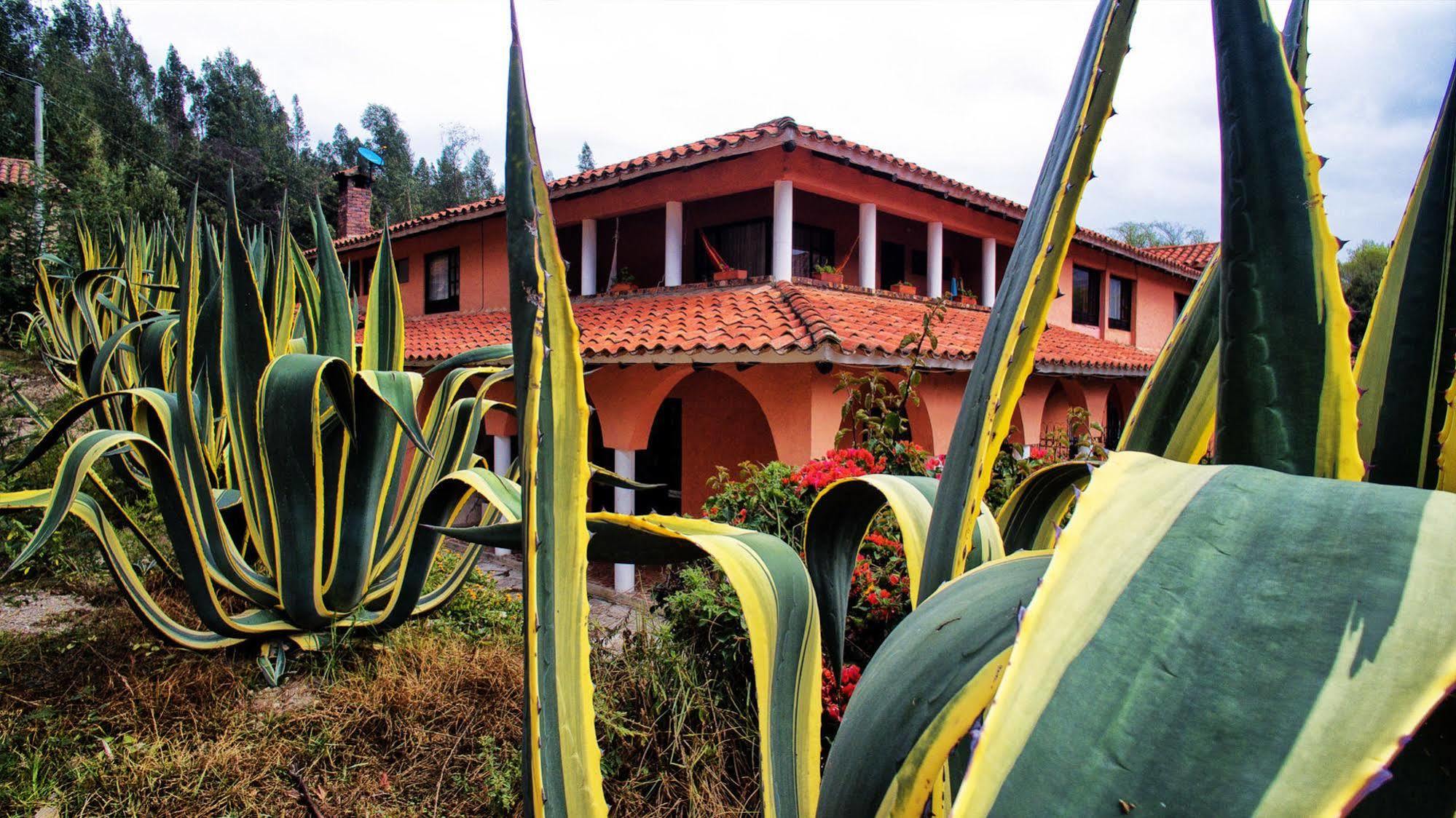 Hotel Termales El Batan Куитива Экстерьер фото